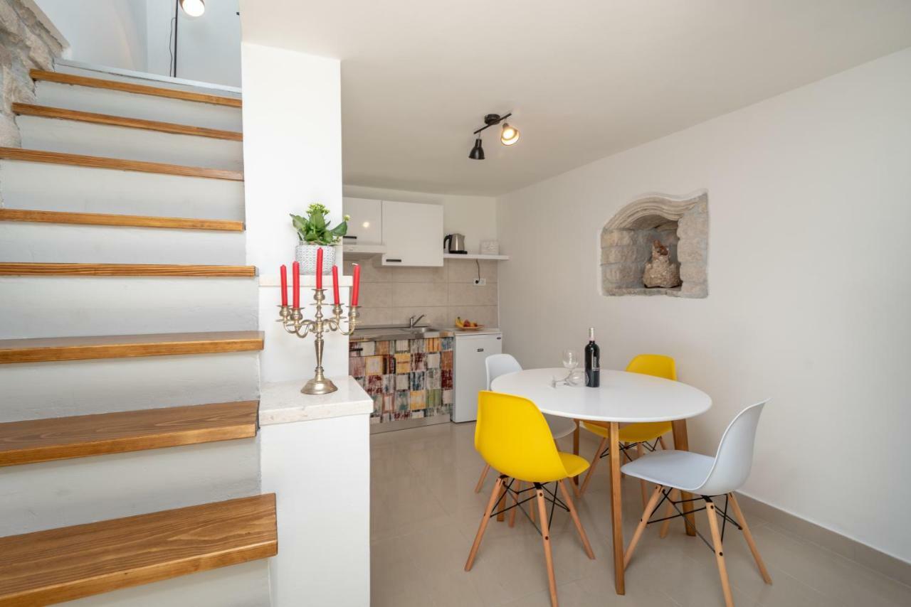 Apartman Skuribanda 特罗吉尔 外观 照片