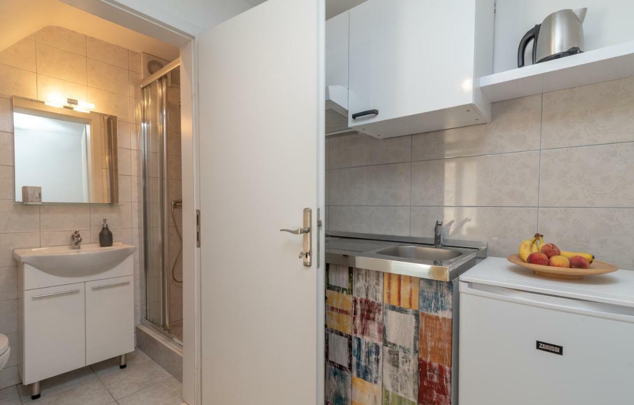 Apartman Skuribanda 特罗吉尔 外观 照片